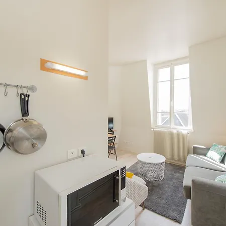 Confortable T2 Grand Marche Tours - Mytripintours *