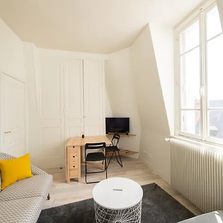 Appartement Confortable T2 Grand Marche Tours - Mytripintours *